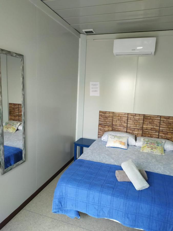 Habitación Doble Económica con baño compartido - 1 o 2 camas